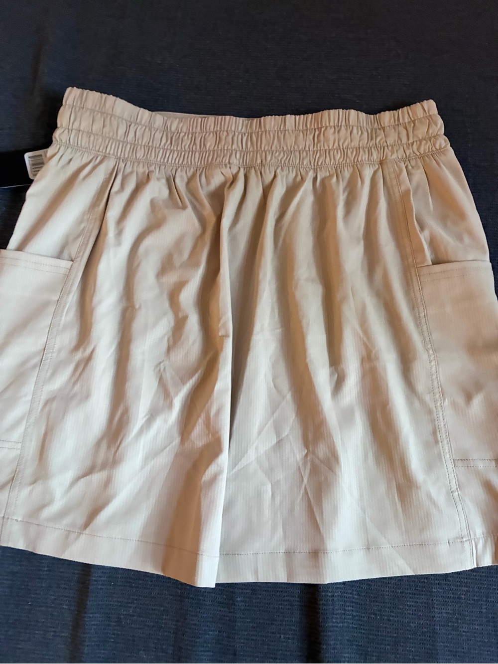 Eddie Bauer Women’s Khaki Elastic-Waist Utility Skort